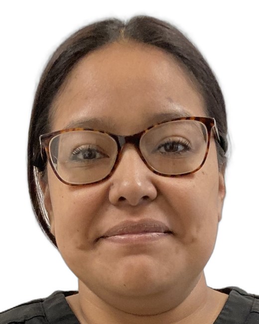 Jennifer Reyes, Therapist